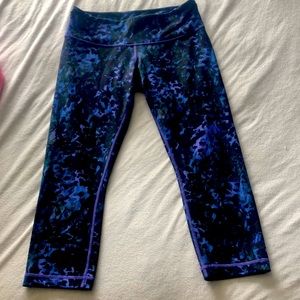 Lululemon capris
